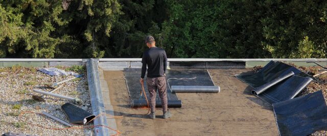 Isoler toit terrasse dans le Var